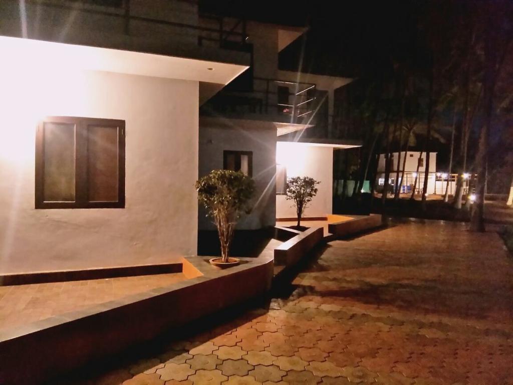 Kanbay Beach Resort Kannur Bagian luar foto